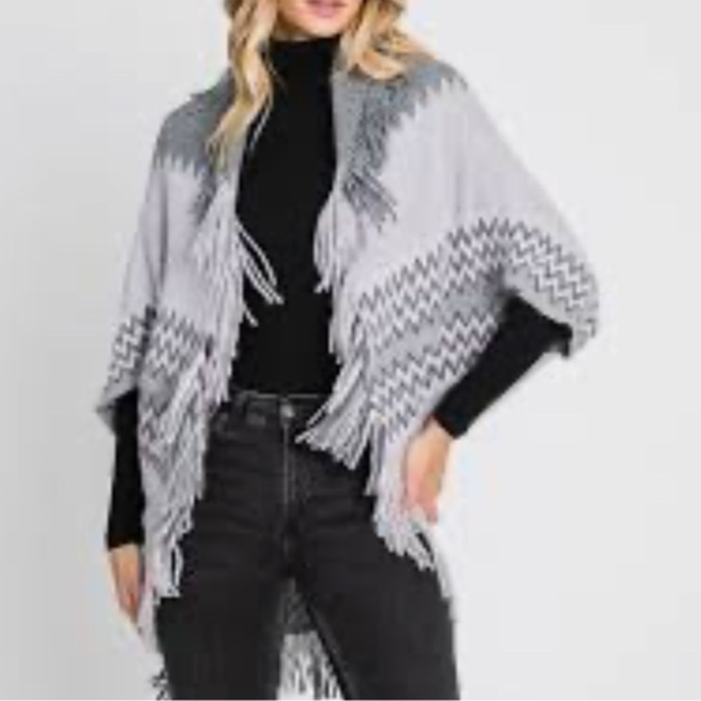 Cherish Light Gray Chevron Fringe Poncho